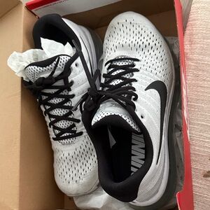 Nike Air Zoom White and Black Sneakers